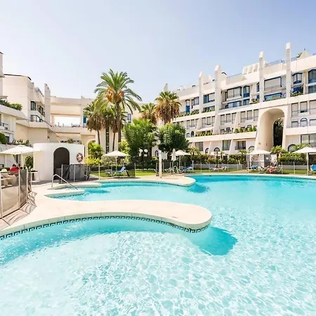 Marbella House Imponente Atico Con Piscina Privada Exterior photo